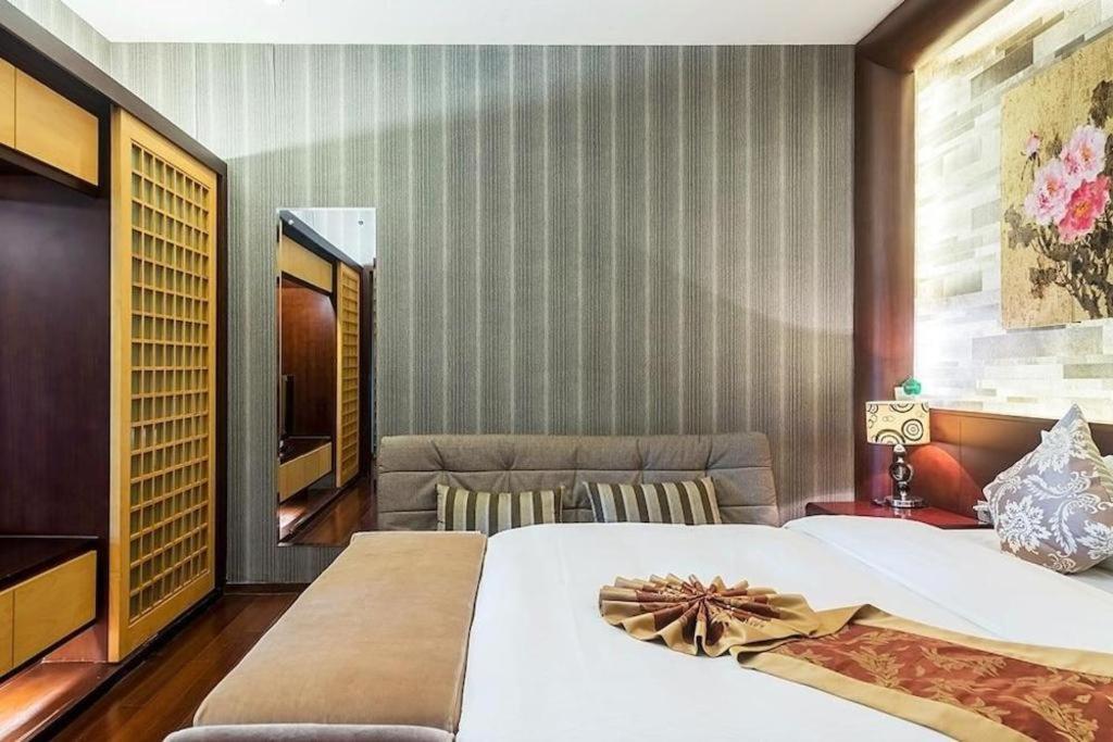 Zhangjiagang Suzhou Phoenix Hotspring Resort מראה חיצוני תמונה
