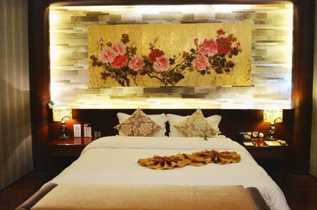 Zhangjiagang Suzhou Phoenix Hotspring Resort מראה חיצוני תמונה