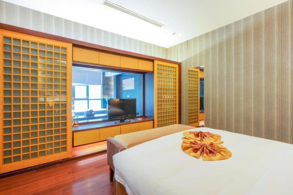 Zhangjiagang Suzhou Phoenix Hotspring Resort מראה חיצוני תמונה