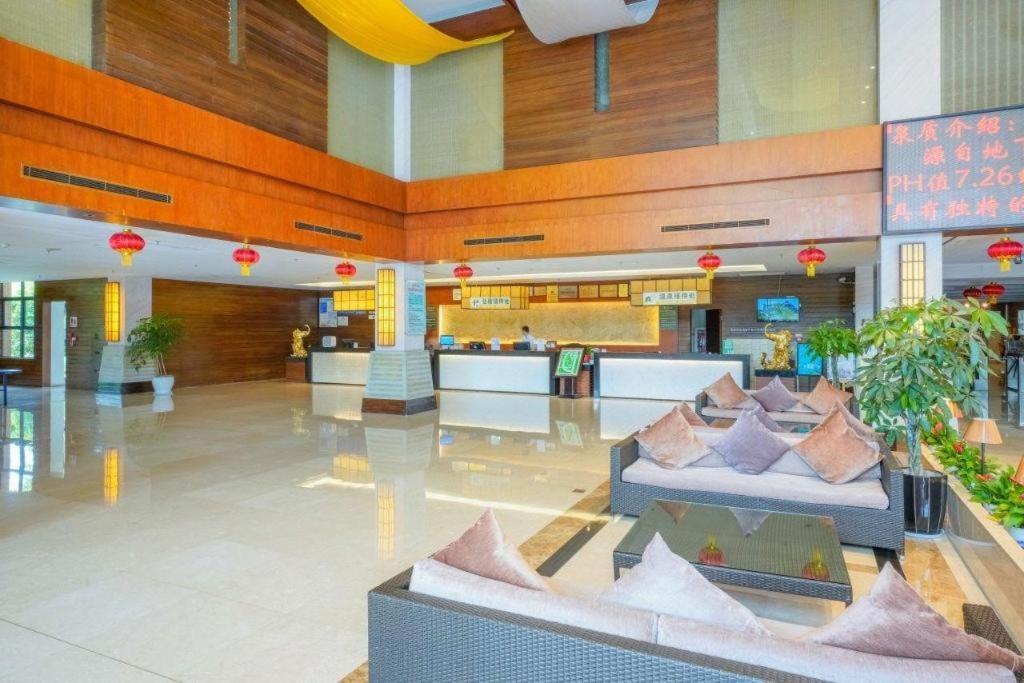 Zhangjiagang Suzhou Phoenix Hotspring Resort מראה חיצוני תמונה